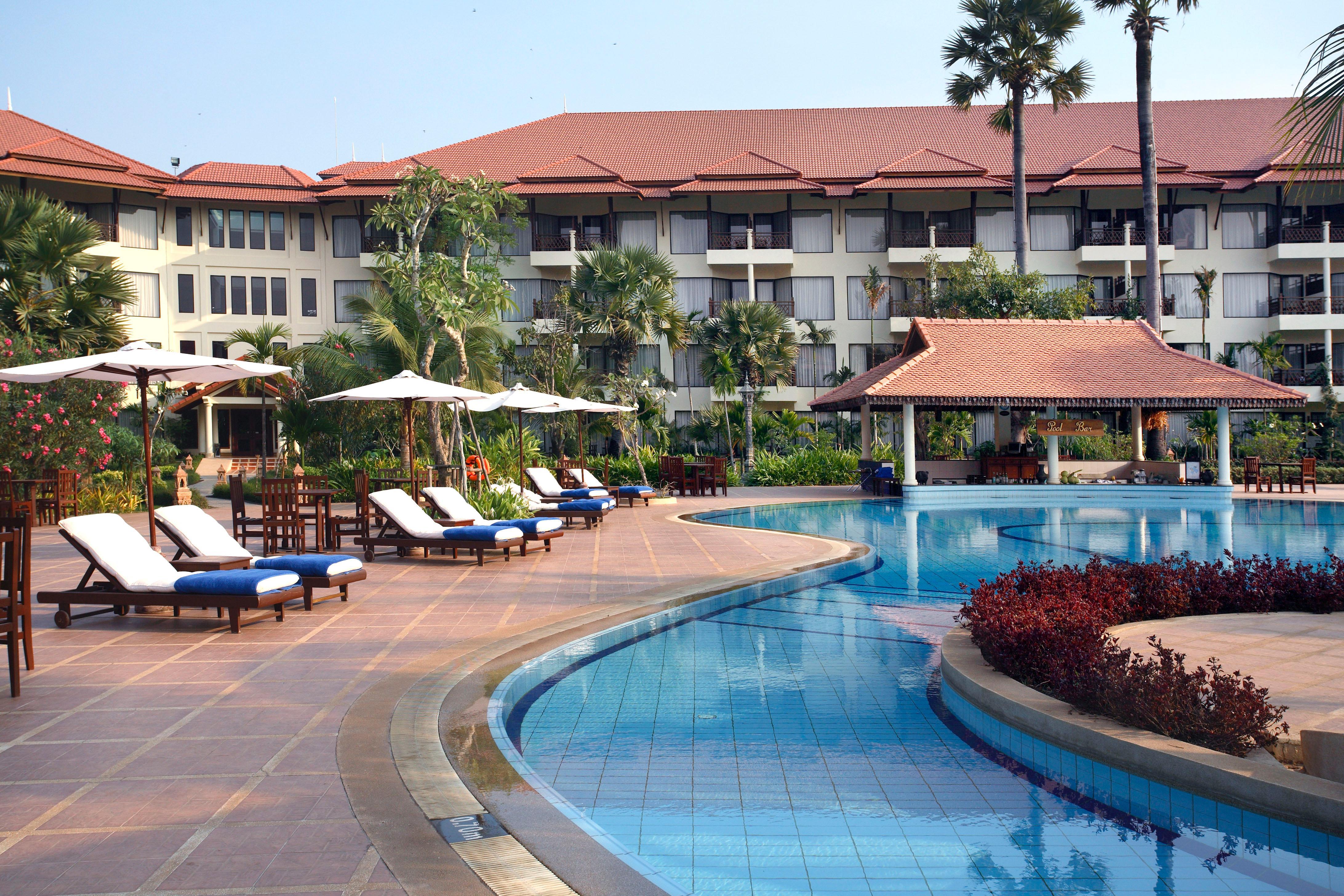 Palace Residence & Villa Siem Reap Exterior photo